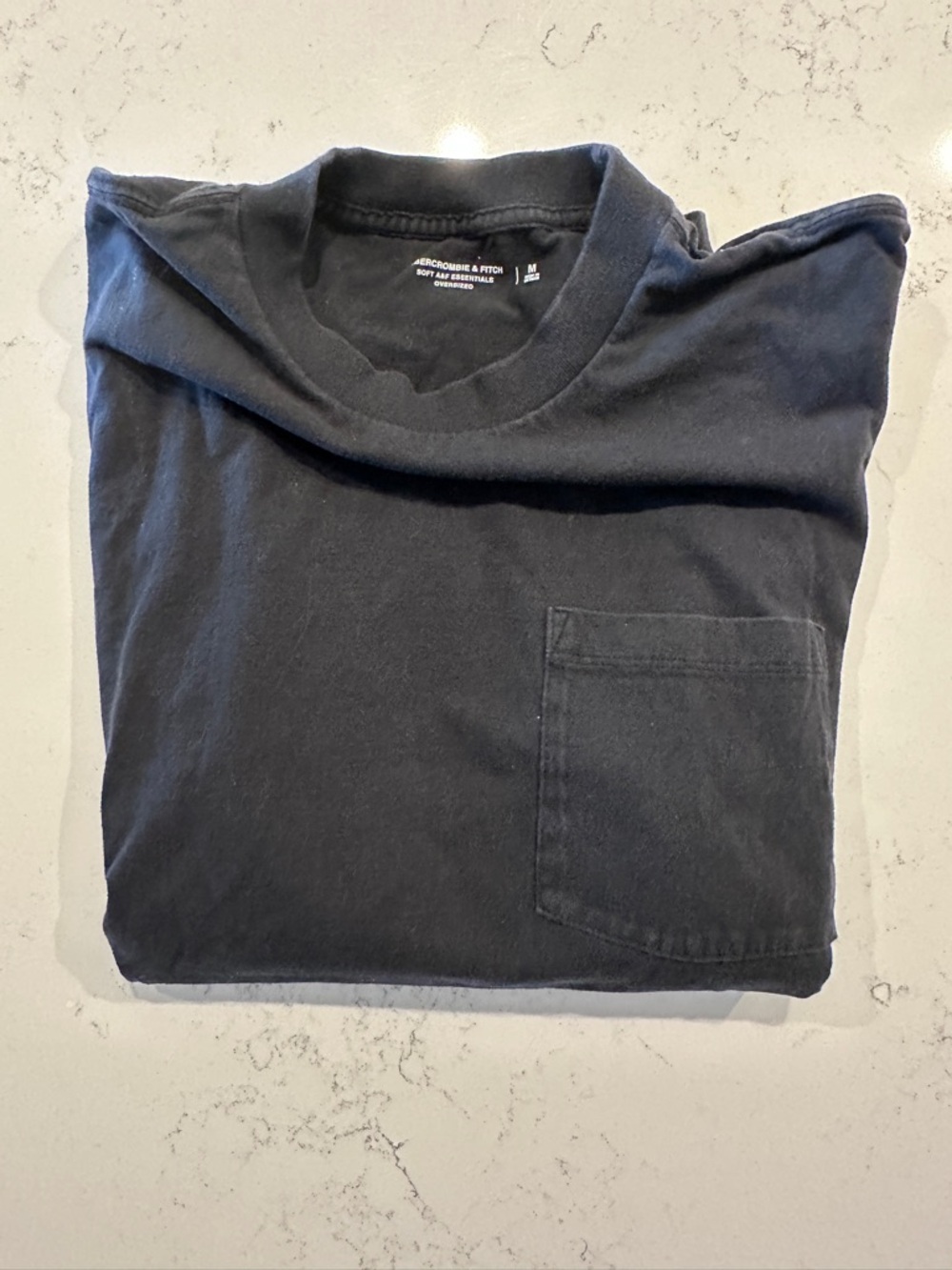 Abercrombie & Fitch Black Oversized Crewneck Pocket Tee - Picture 4 of 4